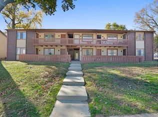 10 Edwardsville Prof Park #79-7, Edwardsville, IL 62025