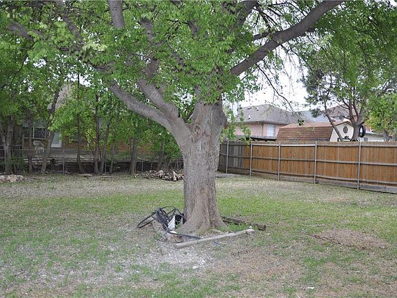 4th image of 1000 Shenandoah Dr