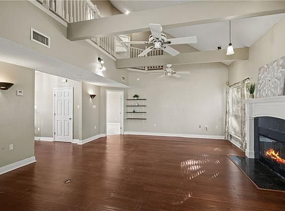 5th image of 737 Abney Dr