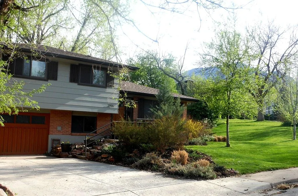 2990 Baylor Dr — Photo 1
