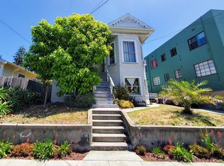 1917 Curtis St, Berkeley, CA 94702
