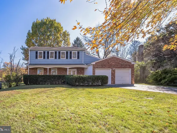 720 Westwind Dr, Berwyn, PA 19312