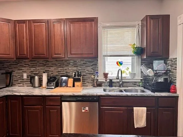 138 Doyle Ave #2 — Photo 6