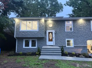 704 Wood Ave, Colonia, NJ 07067