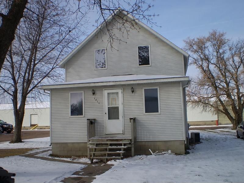 1st image of 1311 Sherwood St