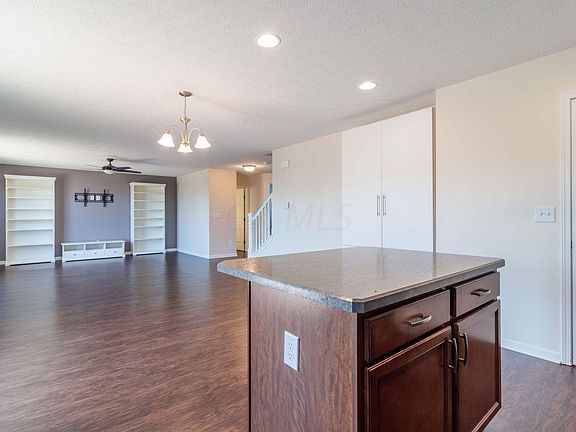 5th image of 113 Plantain Dr