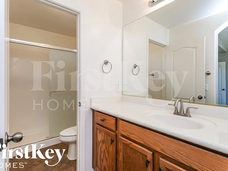 38240 N Sandy Dr — Photo 9