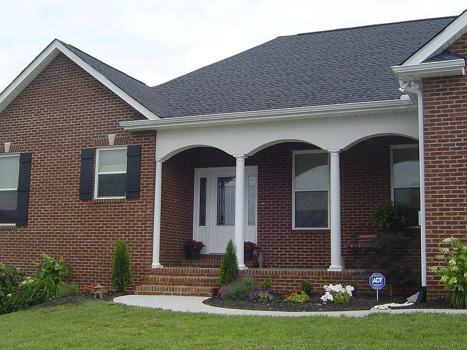 2nd image of 2144 Missouri St