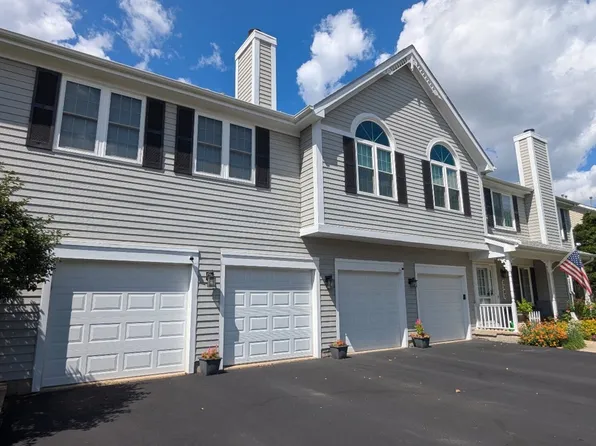 2206 Colorado Ave #2206, Elgin, IL 60123