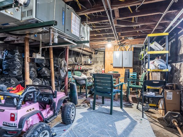 bridgeport-connecticut-2054938373 picture