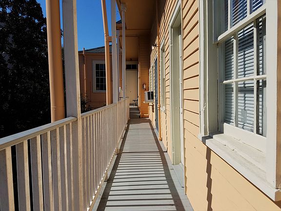 5th image of 815 Esplanade Ave #3