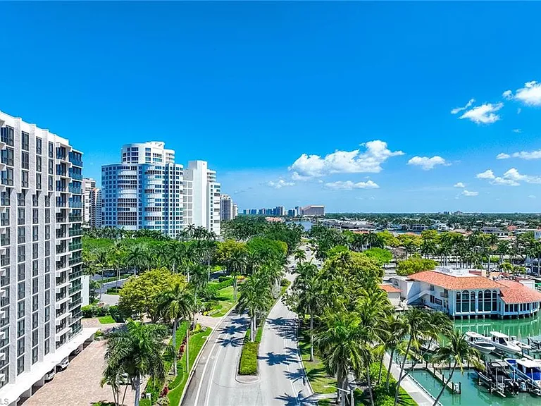 4031 Gulf Shore Blvd N #55 — Photo 43