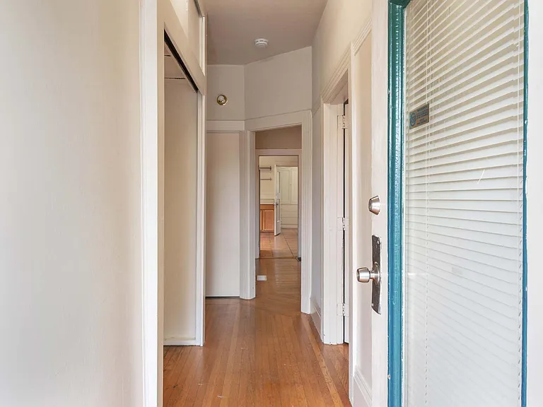 1913B Berkeley Way — Photo 7