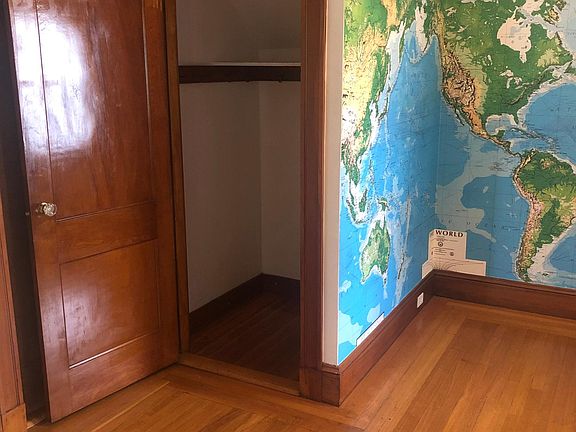 Entry closet
