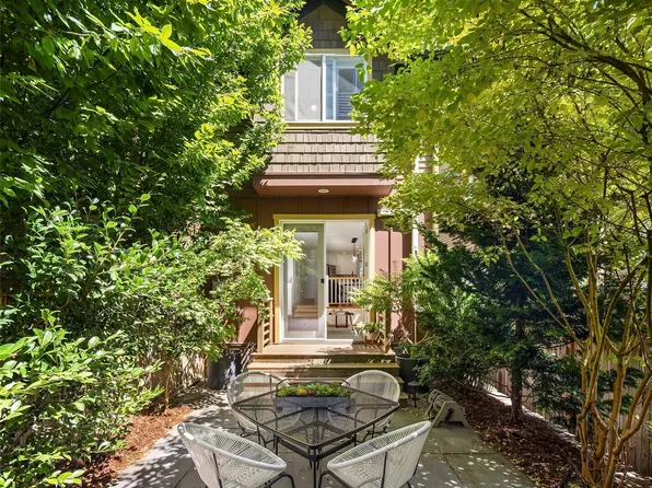 4315 Linden Avenue N #A, Seattle, WA 98103