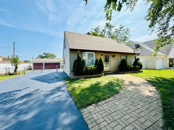 (undisclosed Address), Burbank, IL 60459