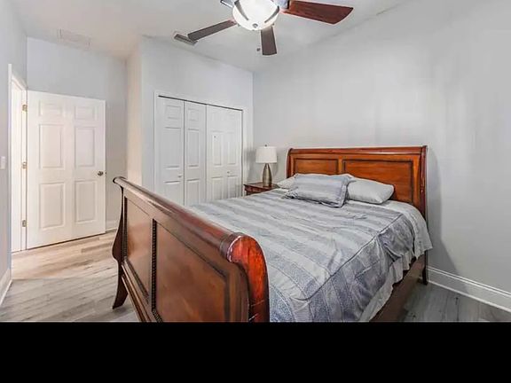5th image of 2703 W Mohawk Ave