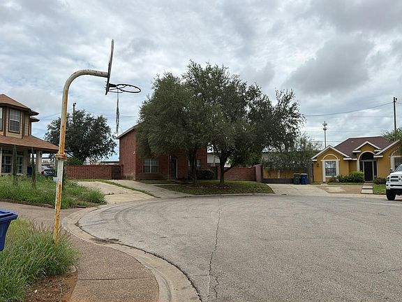 5th image of 12608 Blue Sky Cir
