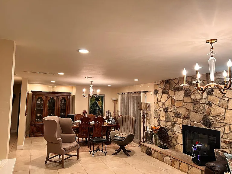 5564 Trinity Way — Photo 6