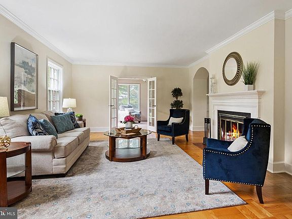 3rd image of 1504 Brandywine Blvd