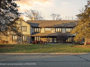 1454 Lakeside Dr, East Lansing, MI 48823