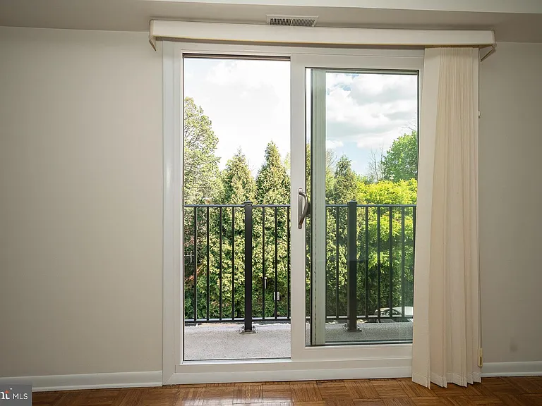 260 W Montgomery Ave #304 — Photo 11