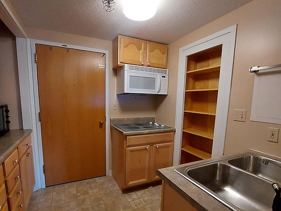 3rd image of 5951 N Skeel Ave Unit 109