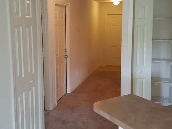 2nd image of 1511 Gilbert Ave S