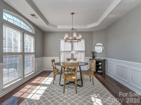 2139 Belle Vernon Ave, Charlotte, NC 28210