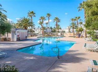 271 Liberty Point Ct, Henderson, NV 89052