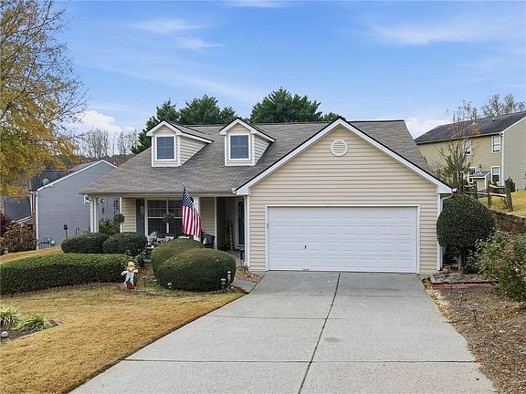 2nd image of 123 Diamond Ridge Ave