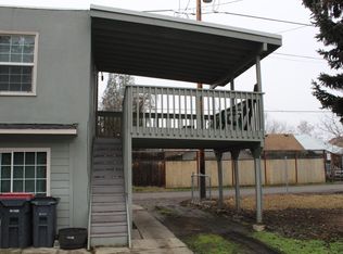 110 1/2 Willamette Ave, Medford, OR