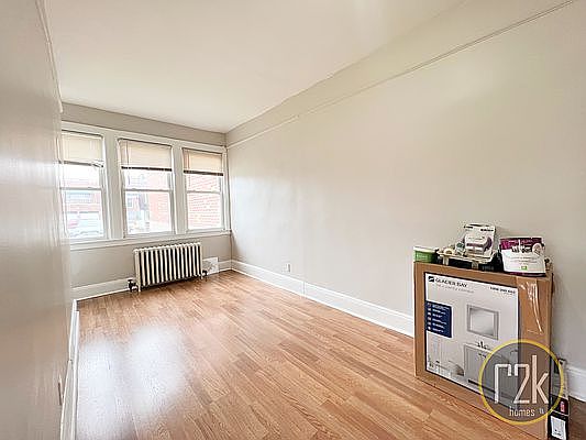 2nd image of 47-21 Ditmars Blvd #2