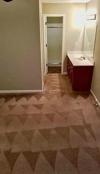 15164 Glenwood Ave — Photo 17