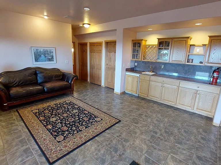 1096 Aspen Dr — Photo 16