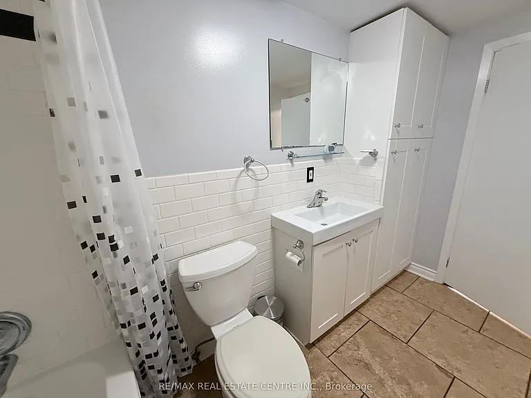 18 Mackenzie Dr #BASEMENT — Photo 14