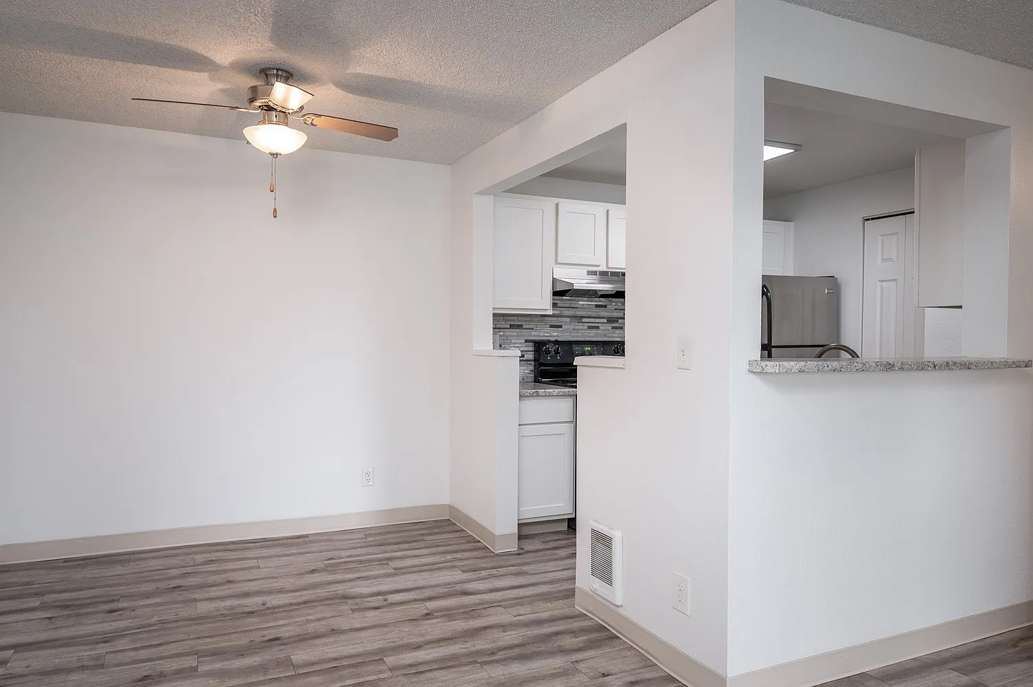 Riverwood Heights Apartments — Photo 4
