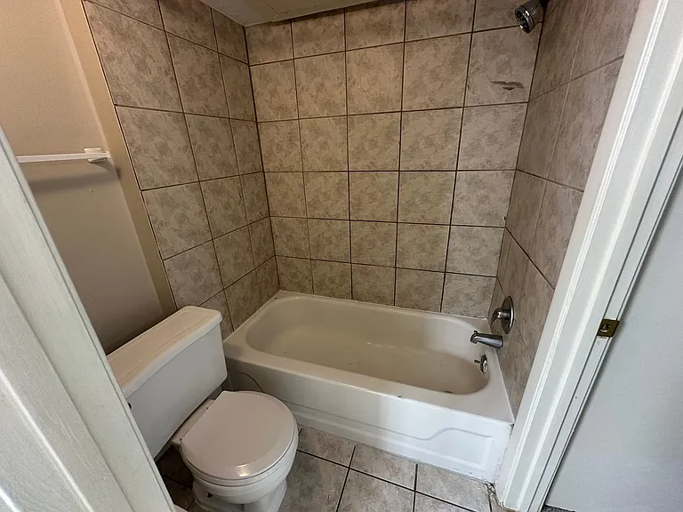 1705 Port Oak Pl — Photo 14