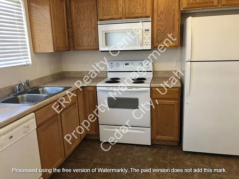 4152 W 25 N — Photo 8