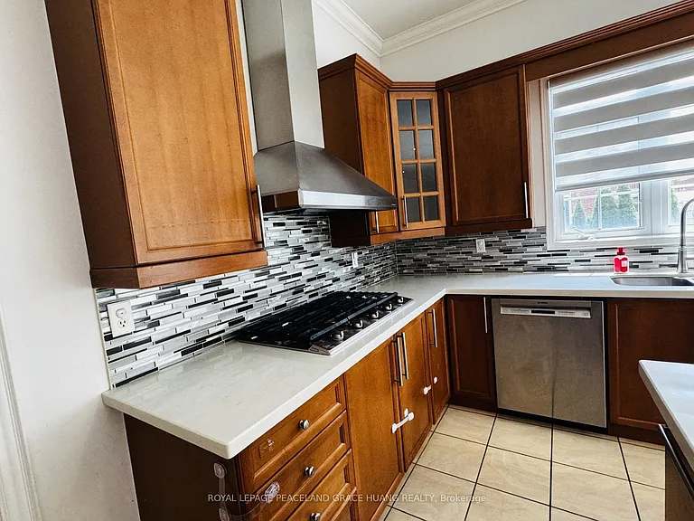 3 Tarmack Dr — Photo 11