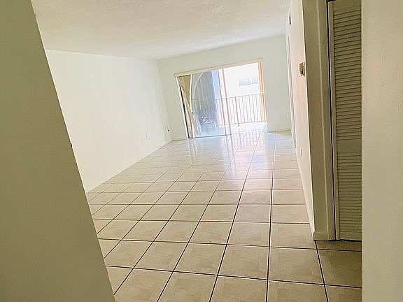 5th image of 6215 W 20th Ave APT 322