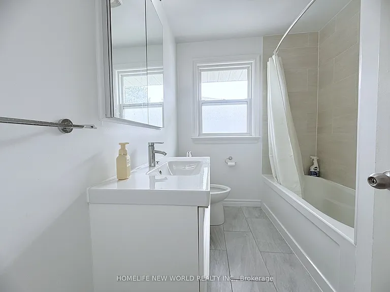 61 Crosland Dr — Photo 24