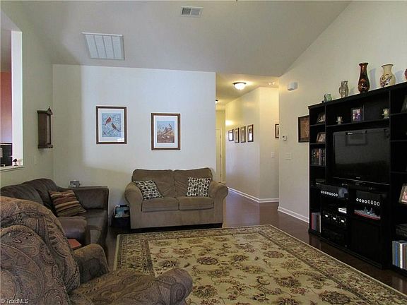 5th image of 1594 Langdon Village Dr