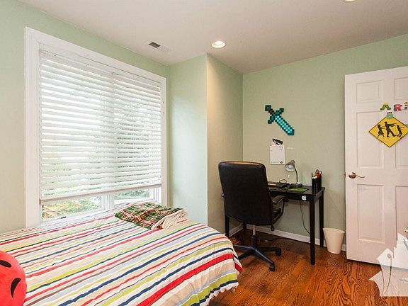 5th image of 1907 N Cleveland Ave #2