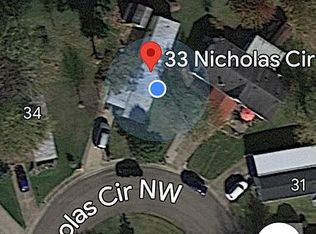 33 Nicholas Cir NW, Massillon, OH 44647