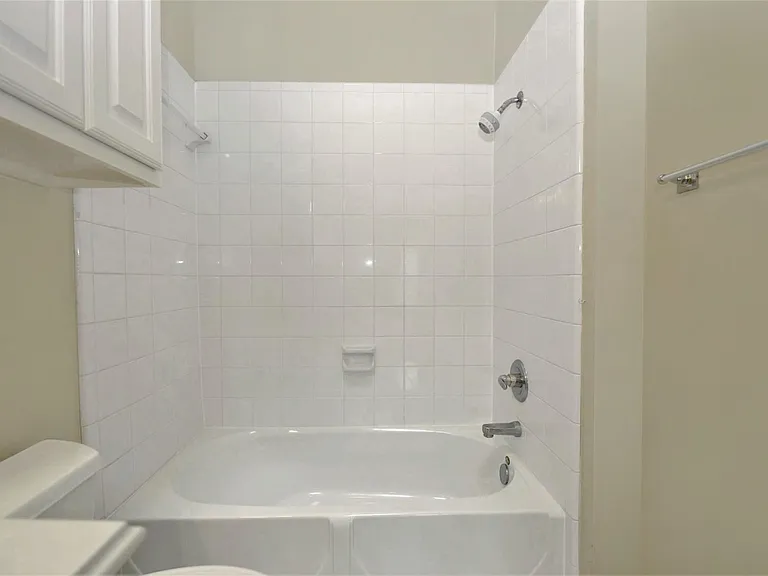 1409 Anita St — Photo 23