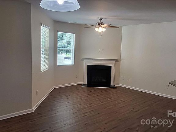 5th image of 7428 Calhoun Falls Dr