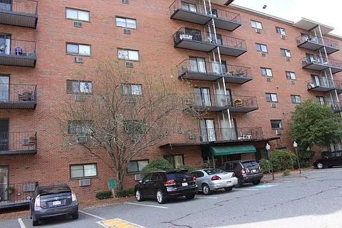 1321 Worcester Rd Photo 1