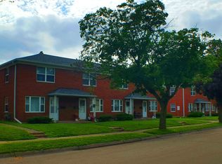 2108 Rhomberg Ave, Dubuque, IA 52001