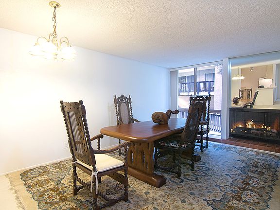 Dining with Fireplace